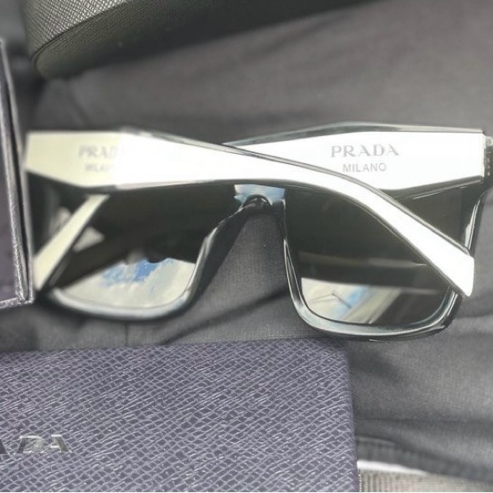 PRADA SUNGLASSES